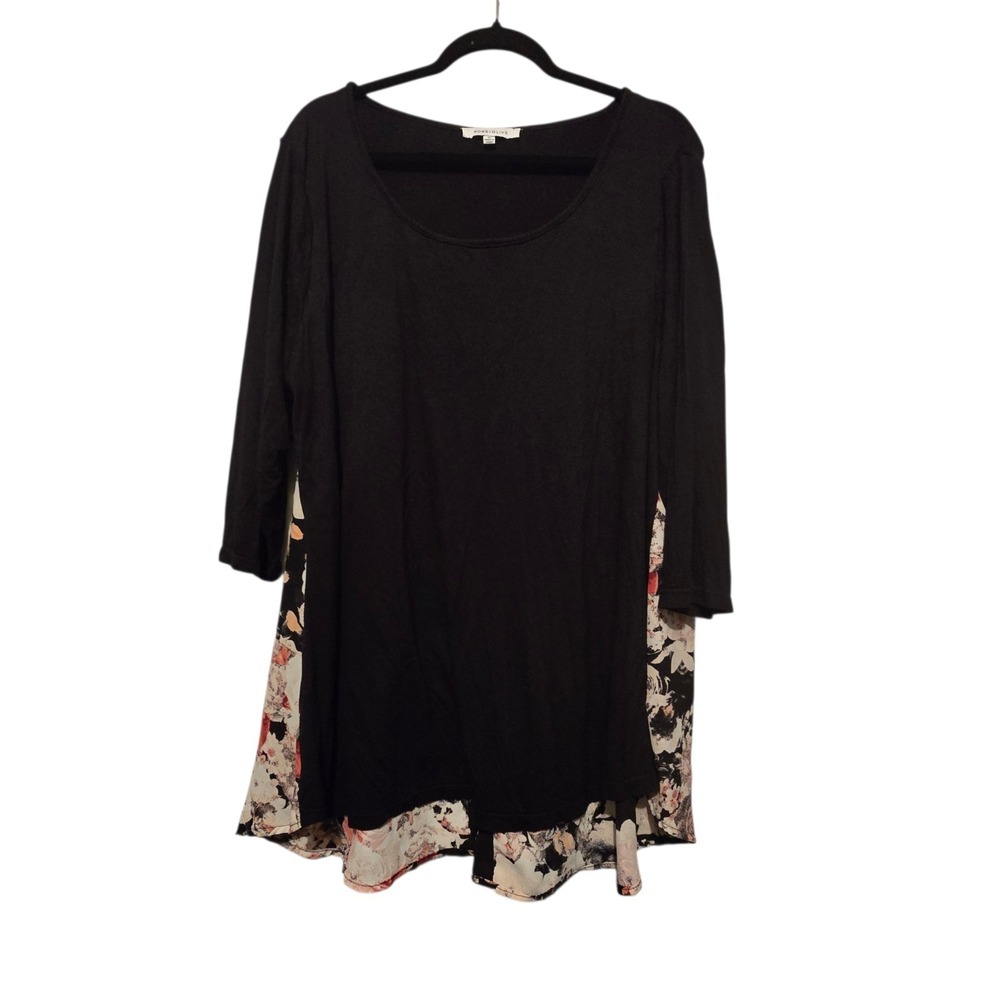 Rose & Olive Floral Tunic Top Womens Plus 2X Black‎ Button Back Flowy Comfy Arts